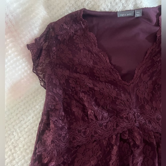 Sleeves lace shirt - Picture 3 of 3